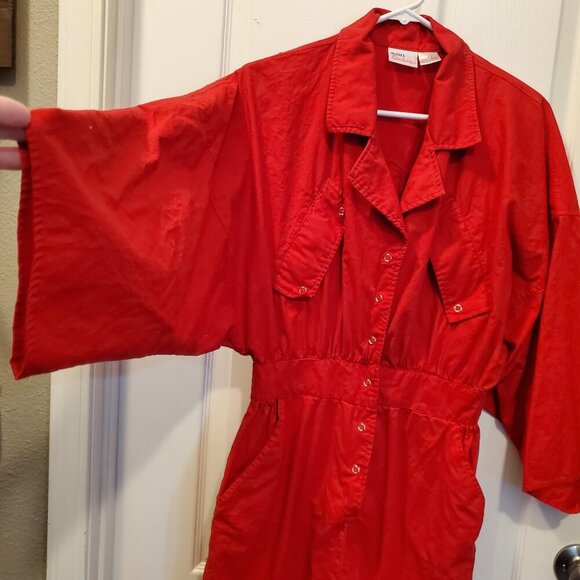 💃VINTAGE 80s Avon Bright Red Shirtdress Puff Sleeve Elastic Waist Midi 8 - Picture 3 of 10
